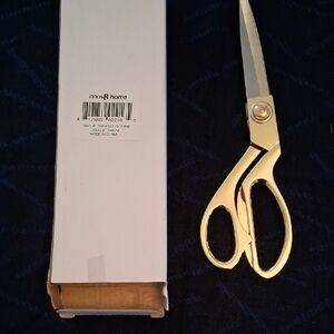 Gold Scissors